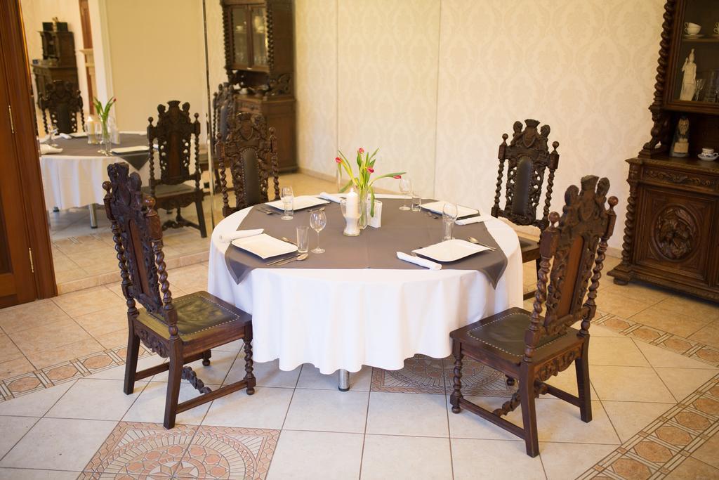 Bed and Breakfast Palac Jablonowo Уйсце Екстер'єр фото