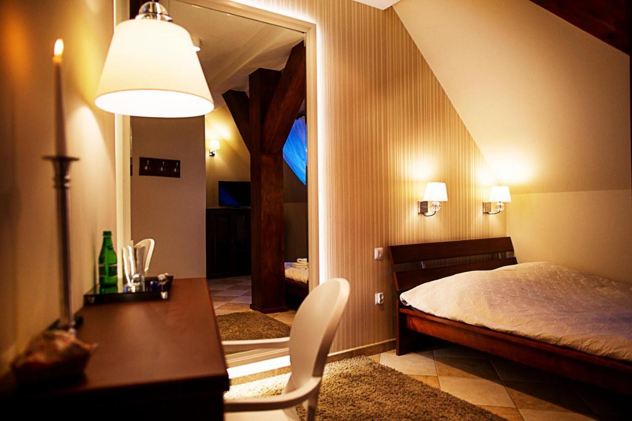 Bed and Breakfast Palac Jablonowo Уйсце Екстер'єр фото